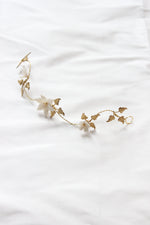 IVY FOREST | Delicate wavy hair vine with ivy leaves and jasmin flowers