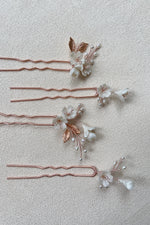 LAURA | Rose gold hair pins with flowers, rose gold leaves and genuine pearls