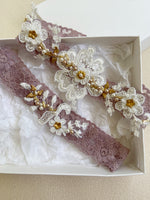 MAUVE | Mauve and gold bridal garter