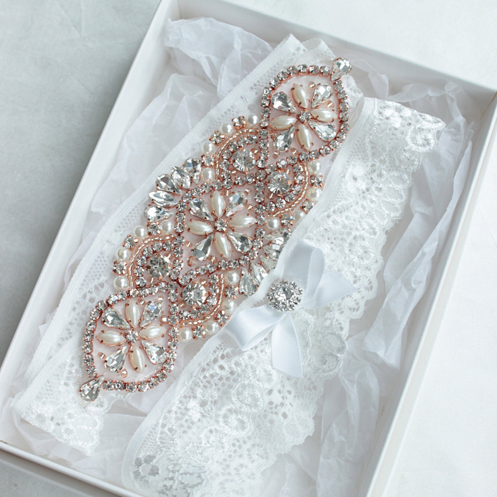 rose gold garter,wedding garter,white lace garter,off white garter,lace garter,bridal garter,blush garter,crystal garter,garter set,bridal lingerie,rose gold bridal jewellery
